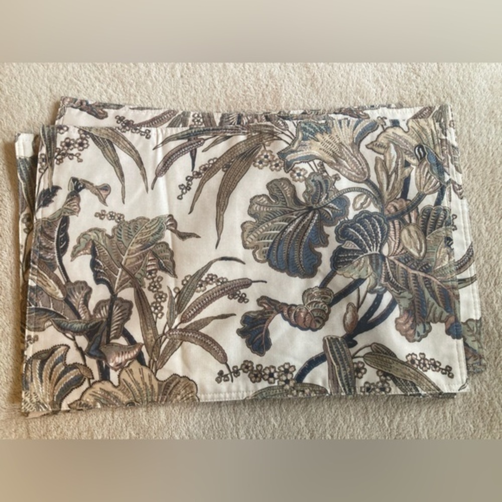 Botanical Floral Fabric Placemats Set of 5 Neutral & Blue Tones